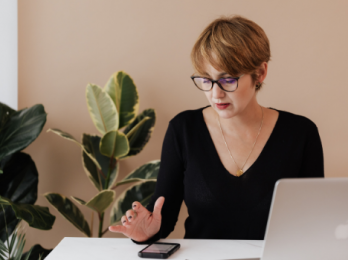 Find the best online English courses