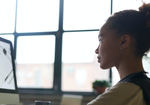 How Live English classes online Help Students Learn Languages Quickly