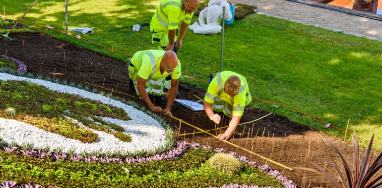 Private English Training Options for Landscaping Employees